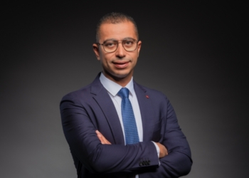 فودافون مصر  : قرار  بيع اسهم المصرية للاتصالات فى فودافون ليس من شأننا  . . ٥ مليار استثمارتنا العام الجديد . 28 - جريدة المساء