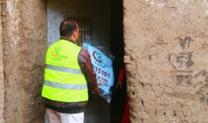 متطوعو صناع الخير يجوبون قرى ونجوع سوهاج لتوزيع المساعدات الإنسانية 20 - جريدة المساء متطوعو صناع الخير يجوبون قرى ونجوع سوهاج لتوزيع المساعدات الإنسانية 19 - جريدة المساء