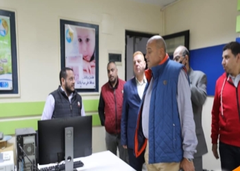 رئيس مركز سيوة وممثلي الجهاز القومي للتنسيق الحضاري يتفقدون ختام اعمال المرحلة الاولي من تنسيق ميدان السوق . 27 - جريدة المساء