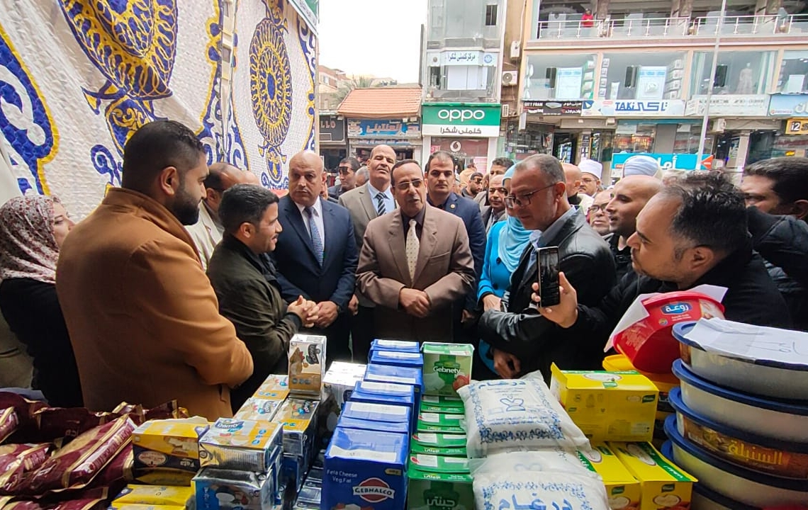 افتتاح معرض السلع الغذائية المخفضة بالعريش 17 - جريدة المساء