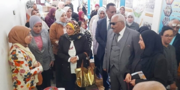 افتتاح صالون " قادرون بإختلاف للفنون التشكيلية فى دورته الأولى تحت عنوان " خلق مبدعاً " باسوان 2 - جريدة المساء افتتاح صالون " قادرون بإختلاف للفنون التشكيلية فى دورته الأولى تحت عنوان " خلق مبدعاً " باسوان 1 - جريدة المساء