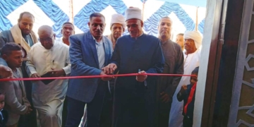 محافظ أسوان ينيب وكيل وزارة الأوقاف ورئيس مركز ومدينة نصر النوبة لإفتتاح مسجد الأنصار بقرية عنيبة 1 - جريدة المساء