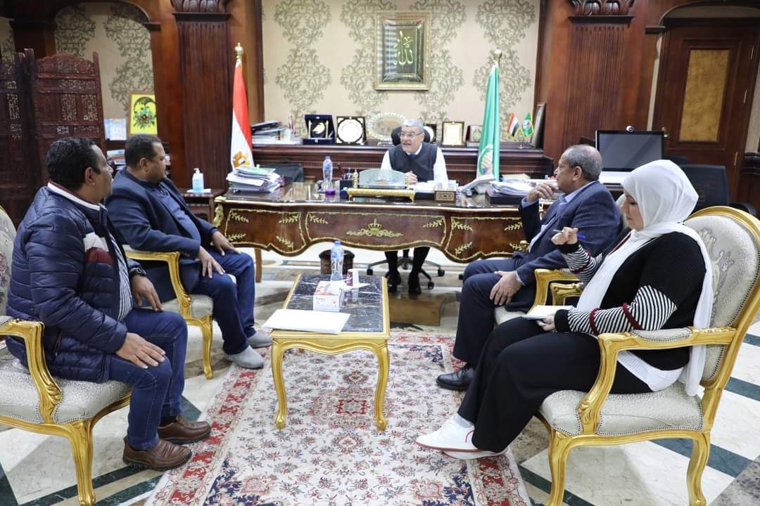 محافظ المنيا يبحث مع ممثلي التجار ، الموقف التنفيذي لمنظومة ضبط الأسعار وتوافر السلع الغذائية 27 - جريدة المساء محافظ المنيا يبحث مع ممثلي التجار ، الموقف التنفيذي لمنظومة ضبط الأسعار وتوافر السلع الغذائية 26 - جريدة المساء