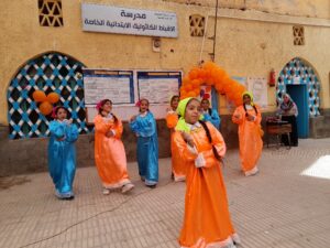 فقرات فنية وهدايا للأطفال في احتفال عيد الطفولة بقنا 102 - جريدة المساء