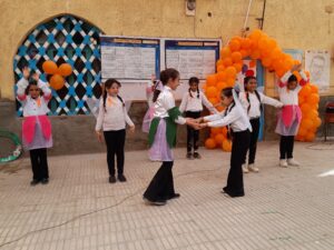 فقرات فنية وهدايا للأطفال في احتفال عيد الطفولة بقنا 80 - جريدة المساء