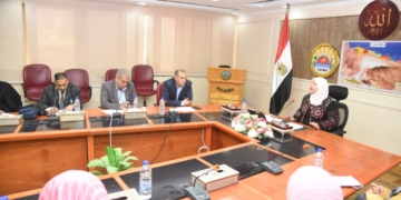 محافظ مطروح إطلاق مبادرة ( بنكمل بعض) للوقوف على كافة المطالب والاحتياجات لذوى الهمم بالمحافظة 1 - جريدة المساء