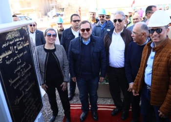 وزيرا البيئة والبترول يفتتحان أول محطة معالجة ذكية بمصر والشرق الأوسط 29 - جريدة المساء