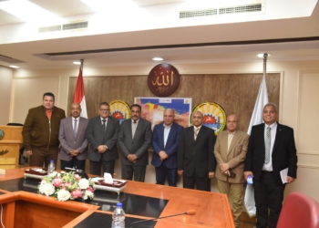 نادي روتاري مطروح ينجيل ٥ ملاعب خماسية بعدد من مدارس المحافظة 27 - جريدة المساء