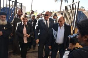 قافلة جامعة عين شمس تقدم خدماتها العلاجية لـ ١٨٩٤ مواطنًا بقري "حياة كريمة" بقنا 48 - جريدة المساء قافلة جامعة عين شمس تقدم خدماتها العلاجية لـ ١٨٩٤ مواطنًا بقري "حياة كريمة" بقنا 47 - جريدة المساء