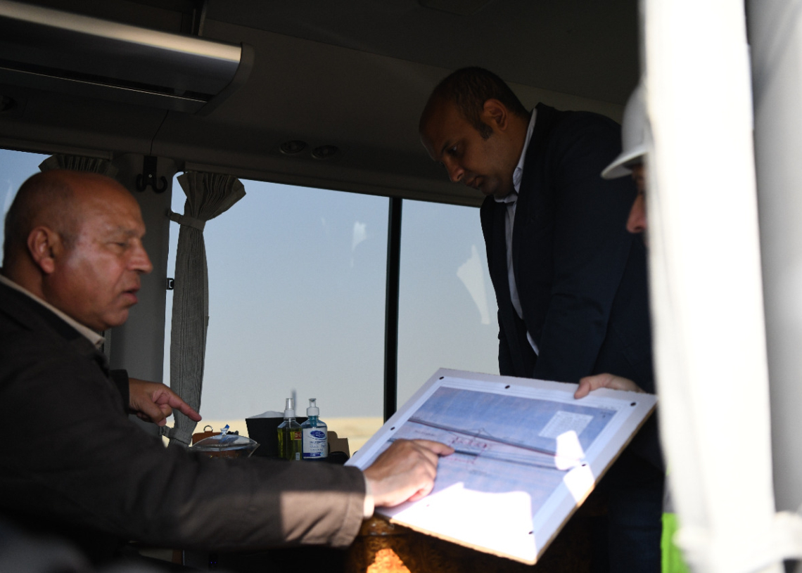 وزير النقل يتفقد مسار القطار الكهربائى السريع بقنا 19 - جريدة المساء