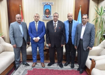 رئيس جامعة الأقصر يستقبل وفد البريد المصري لبحث سبل التعاون المشترك 24 - جريدة المساء