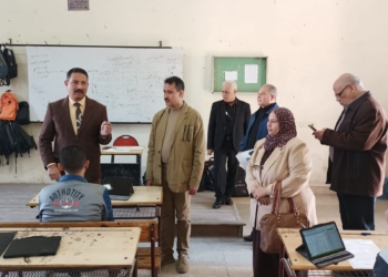 حذر من اصطحاب الموبايل.." سلومة "يطمئن على امتحانات"ثانيةثانوى' 23 - جريدة المساء