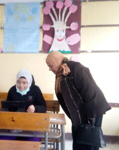 وكيل تعليم القاهرة تتابع امتحانات الصف الأول الثانوي بالمعصرة 29 - جريدة المساء