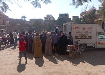 سيارات "الشعب الجمهوري" المتنقلة تجوب قرى قوص لتوفير السلع الغذائية بأسعار مخفضة 34 - جريدة المساء