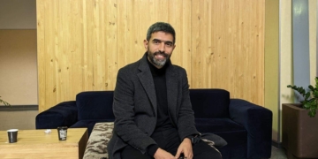 عمرو عابد يستكمل دراسة السينما في برشلونة من أجل "اللي فات مات" 2 - جريدة المساء عمرو عابد يستكمل دراسة السينما في برشلونة من أجل "اللي فات مات" 1 - جريدة المساء