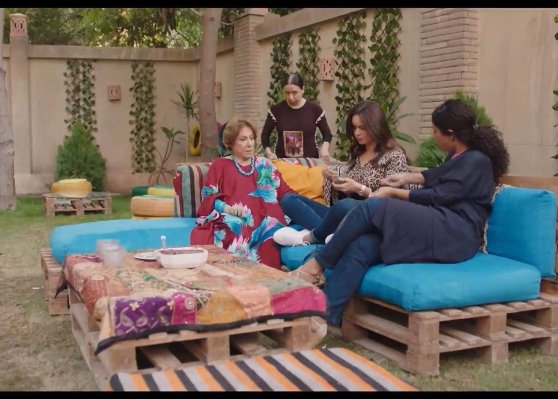 مصنع الحكايات يسرد واقع العائلة المصرية في مسلسل " جروب العيلة" 19 - جريدة المساء