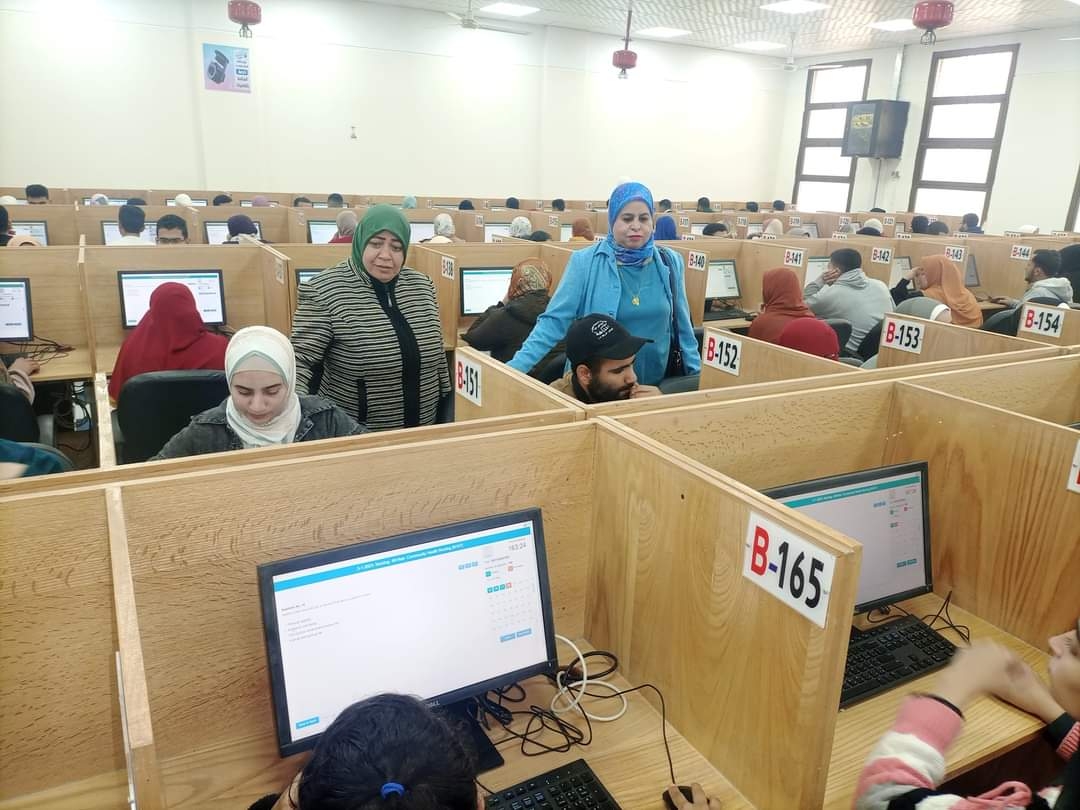 استمرار اختبارات منتصف العام الدراسي لكلية التمريض بجامعة المنيا بمركز الاختبارات الإلكترونية بالجامعة 19 - جريدة المساء