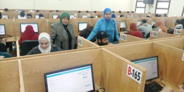 استمرار اختبارات منتصف العام الدراسي لكلية التمريض بجامعة المنيا بمركز الاختبارات الإلكترونية بالجامعة 1 - جريدة المساء