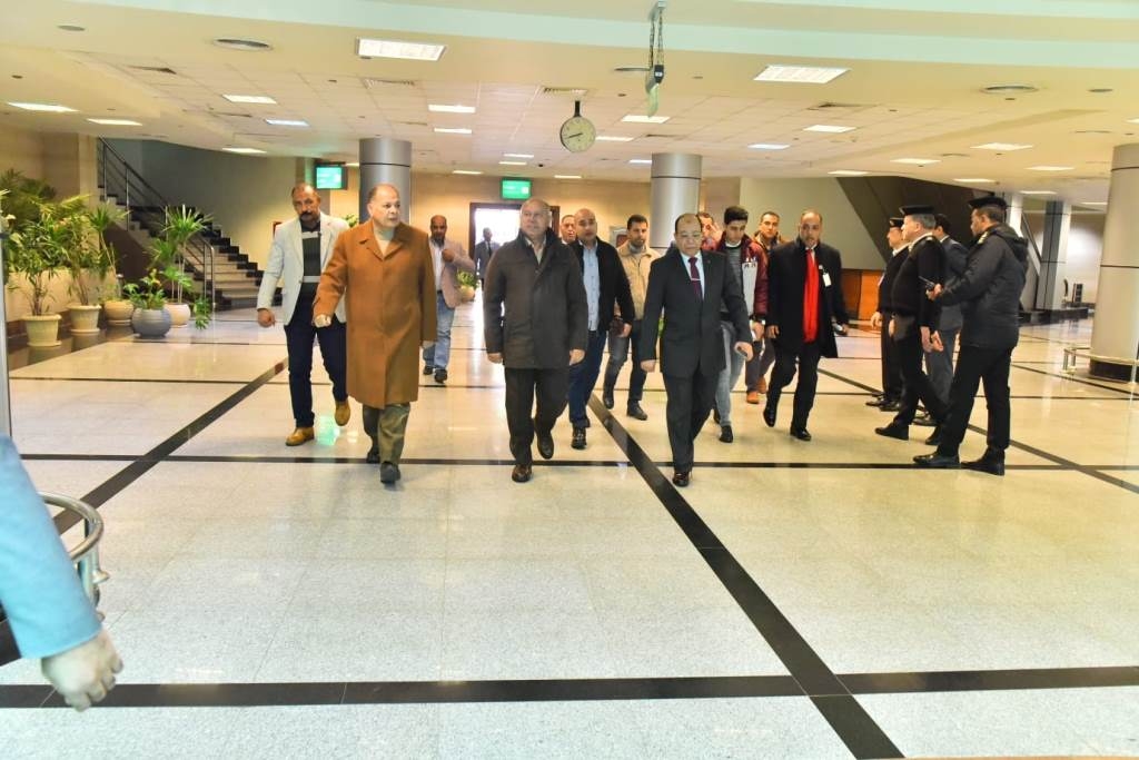الفريق كامل الوزير يصل أسيوط لتفقد بعض مشروعات وزارة النقل 20 - جريدة المساء الفريق كامل الوزير يصل أسيوط لتفقد بعض مشروعات وزارة النقل 19 - جريدة المساء