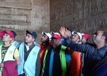 المتعافين خلال زيارة معبد دندرة بمدينة قنا