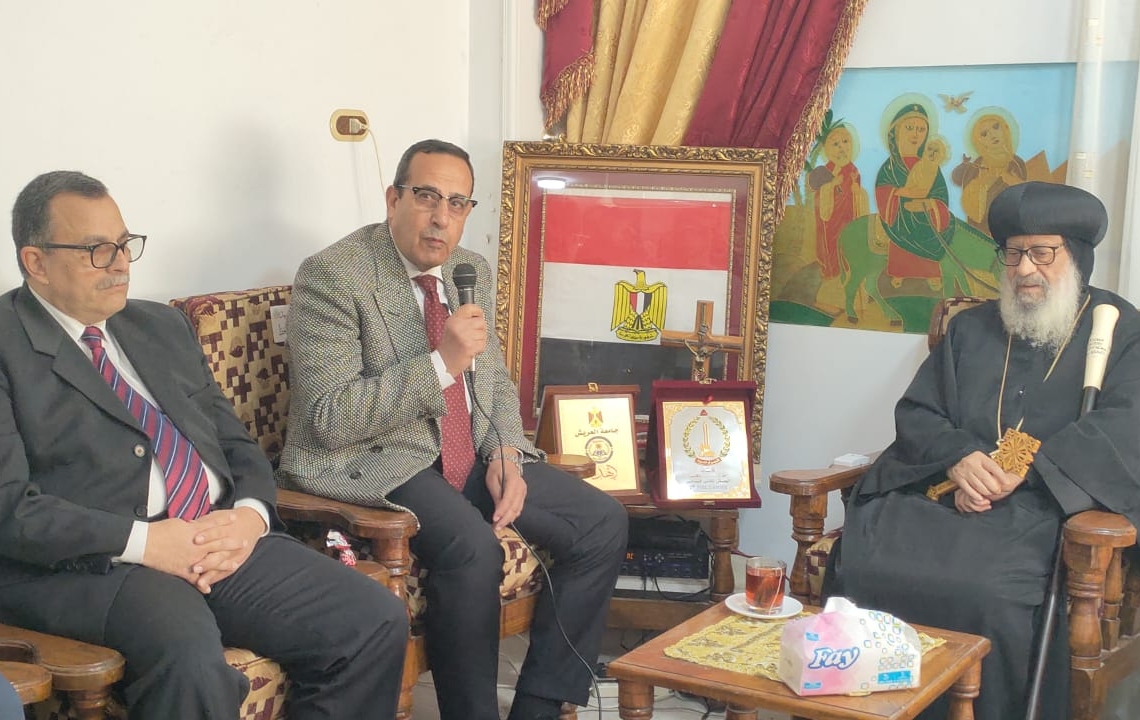 المحافظ والقيادات التنفيذية والدينية يهنئون المسيحيين بعيد الميلاد 17 - جريدة المساء