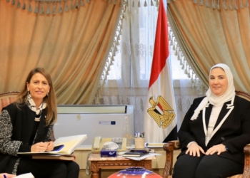 الوزيرة تستقبل مديرة اليونسكو بالدول العربية