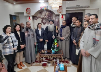 "الشعب الجمهوري" بدشنا يهنئ الأنبا تكلا بعيد الميلاد المجيد 25 - جريدة المساء