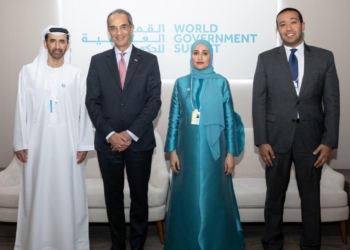 وزير الاتصالات يبحث مع وزيرة الدولة للتطوير الحكومي والمستقبل الإماراتية زيادة سبل التعاون في التحول الرقمي 17 - جريدة المساء
