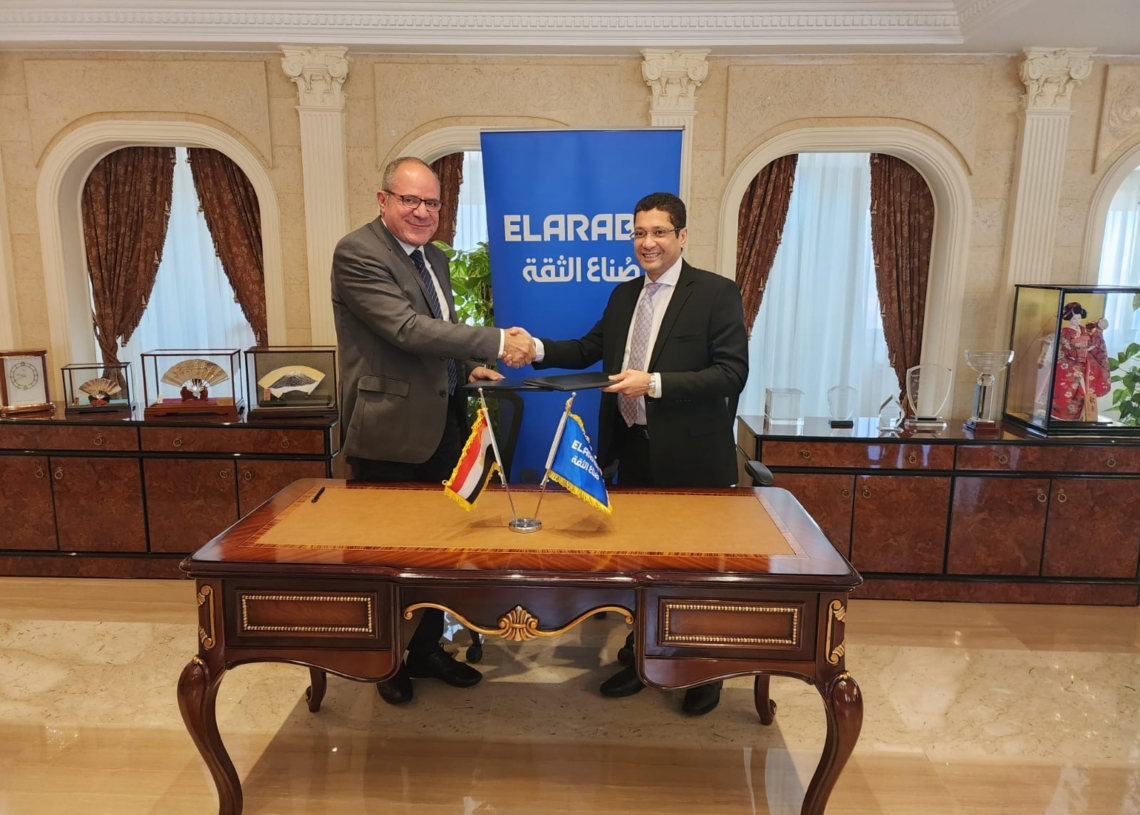 تعاون بين مجموعة العربي وراية إلكتريك لتصنيع مليون وحدة من المبادلات الحرارية التي تدخل في صناعة مكيفات الهواء 27 - جريدة المساء تعاون بين مجموعة العربي وراية إلكتريك لتصنيع مليون وحدة من المبادلات الحرارية التي تدخل في صناعة مكيفات الهواء 26 - جريدة المساء