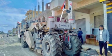 حملات نظافة ورفع الإشغالات وتطهير خطوط الصرف الصحي بدسوق وتمهيد ورصف الطرق 1 - جريدة المساء