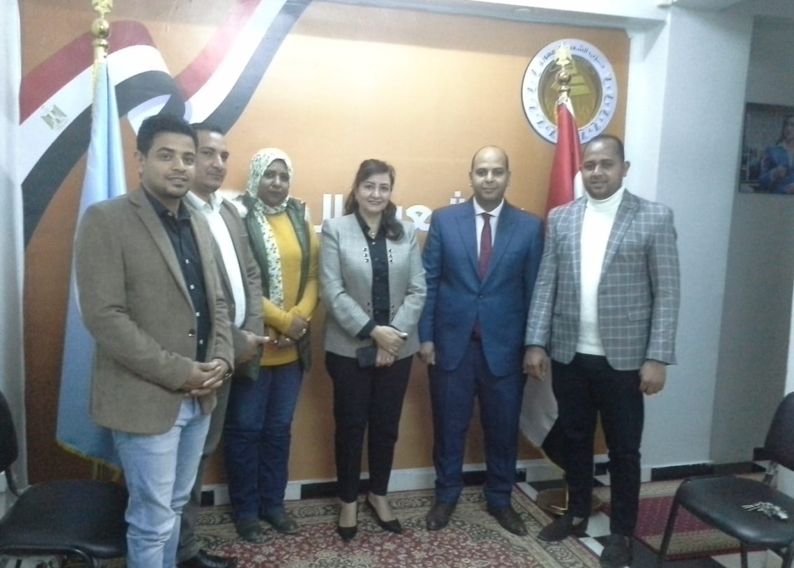 "باخوم" تستقبل أعضاء محاكاة مجلس الشيوخ بقنا 17 - جريدة المساء