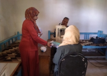 "مستقبل وطن" ينظم قافلة طبية لمرضى العيون ب "عليقات قوص" 32 - جريدة المساء