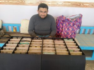 "مستقبل وطن" ينظم قافلة طبية لمرضى العيون ب "عليقات قوص" 40 - جريدة المساء