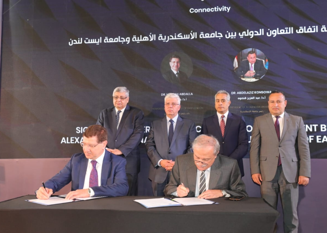 وزير التعليم العالي يشهد توقيع اتفاقية تعاون بين جامعتي الإسكندرية الأهلية و«إيست لندن» 19 - جريدة المساء