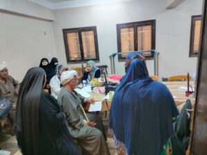 "الشعب الجمهوري" ينظم قافلة مجانية لصحة المرأة بقريتي الحجيرات وأولاد عمرو بقنا 38 - جريدة المساء