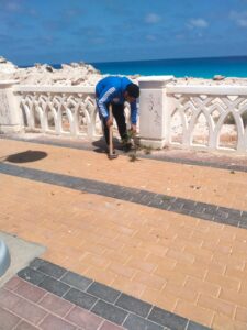 شواطئ مرسي مطروح تتجمل لاستقبال زائريها 21 - جريدة المساء