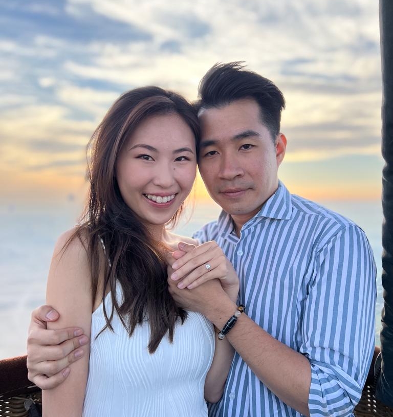 صيني يتقدم للزواج من حبيبته خلال رحلات البالون في سماء الأقصر 19 - جريدة المساء