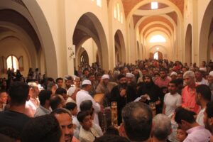 بحضور المئات.. الأقباط يحتفلون بأحد الشعانين في دير الأنبا متاؤس الفاخوري بإسنا جنوب الأقصر  20 - جريدة المساء