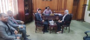 للتهنئة بعيد الفطر .. نائب محافظ قنا يستقبل وفد من أعضاء نموذج محاكاة مجلس الشيوخ 22 - جريدة المساء