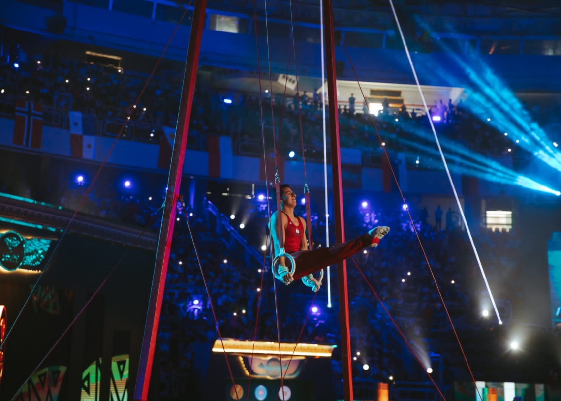 هشام خرما يقود العرض الافتتاحي في كأس العالم للجمباز 17 - جريدة المساء