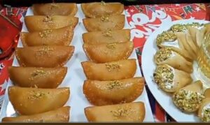 طريقة عمل القطايف البيتى بطريقة الشيف فوزية 21 - جريدة المساء