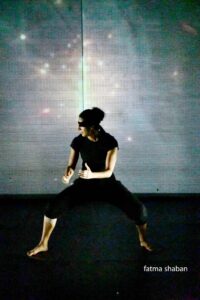 كنت هناك وتحركات مجهولة .. عرضان راقصان يعزفان نغمة واحدة 24 - جريدة المساء كنت هناك وتحركات مجهولة .. عرضان راقصان يعزفان نغمة واحدة 23 - جريدة المساء