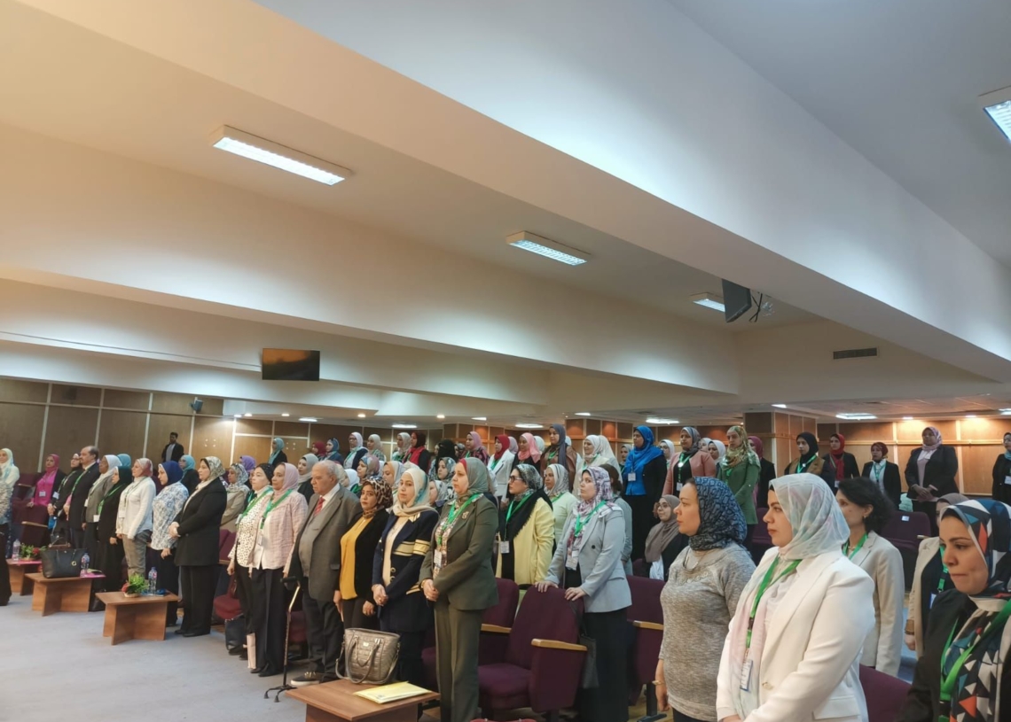 ملتقى لمناقشة رؤى حديثة للبحث العلمى فى مجال الطفولة المبكرة بجامعة الاسكندرية 20 - جريدة المساء ملتقى لمناقشة رؤى حديثة للبحث العلمى فى مجال الطفولة المبكرة بجامعة الاسكندرية 19 - جريدة المساء