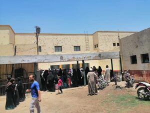 مناظرة ٧٠٠ حالة في قافلة طبية بقرية الرحمانية بقنا 19 - جريدة المساء