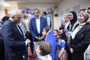 وزير التعليم فى حوار مع طلبة الشهادات بمطروح:مجموعات الدعم المدرسية هدفها تحسين مستوى الطلاب..والتخفيف عن أولياء الأمور 57 - جريدة المساء