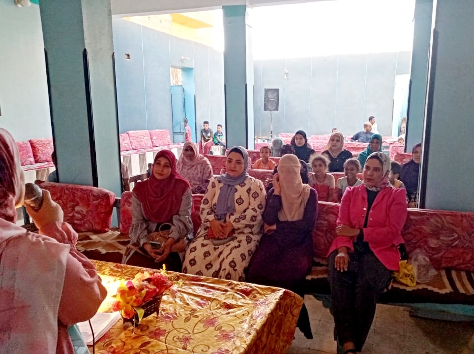 "الجدري المائي عند الأطفال .. الأسباب والعلاج" ندوة لحزب الشعب الجمهوري بقنا 19 - جريدة المساء "الجدري المائي عند الأطفال .. الأسباب والعلاج" ندوة لحزب الشعب الجمهوري بقنا 18 - جريدة المساء