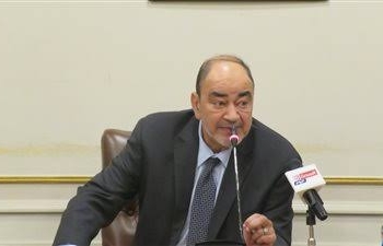 رئيس شعبة (المستلزمات الطبية): تكدس الشحنات بالموانئ وضريبة الدمغة .. على طاولة الاجتماعات بعد غد 16 - جريدة المساء