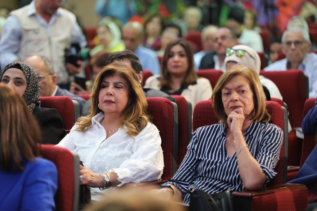 تكريم حفيدة هدى شعراوي وابنة درية شفيق فى احتفالية بنات النيل 17 - جريدة المساء