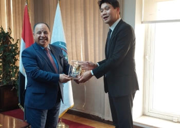 السفير الكوري : نواصل العمل من أجل زيادة الاستثمارات الكورية في مصر. 15 - جريدة المساء