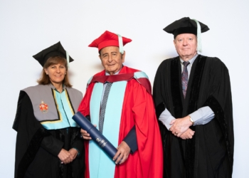 الرئيس المؤسس لجامعة النيل الأهلية يتسلم الدكتوراة الفخرية من جنوب إفريقيا 31 - جريدة المساء